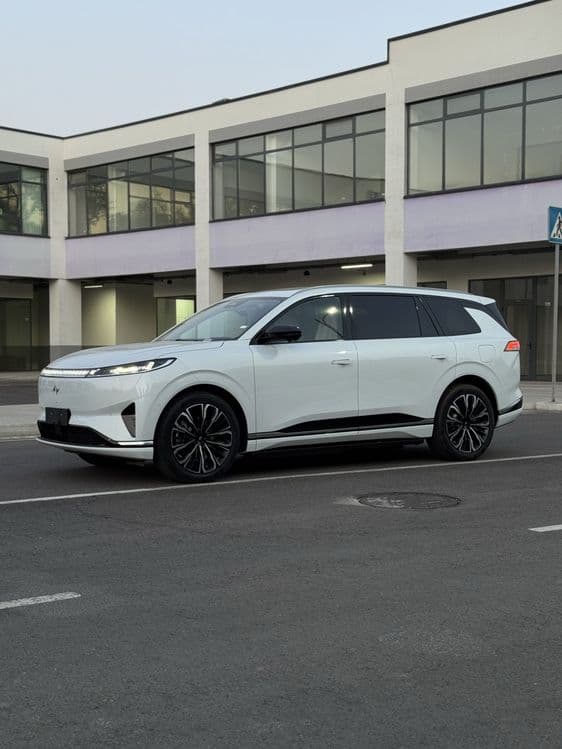 Domgfeng EP008 610 Km 2026 — 1