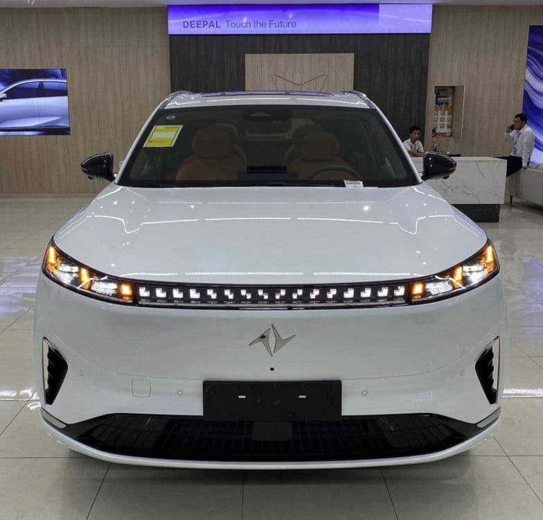 Dongfeng 008 MAX 0 PROBEG 2026 YIL — 1