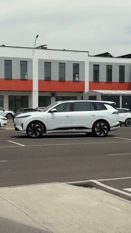 2025 yili Donfeng 008 oq Gibrit 1ta dona qogan — 4