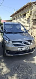 Dongfeng Glory 330S