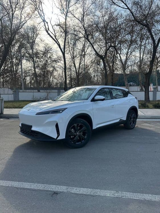 Продается автомобиль Donfeng Seolus — 2