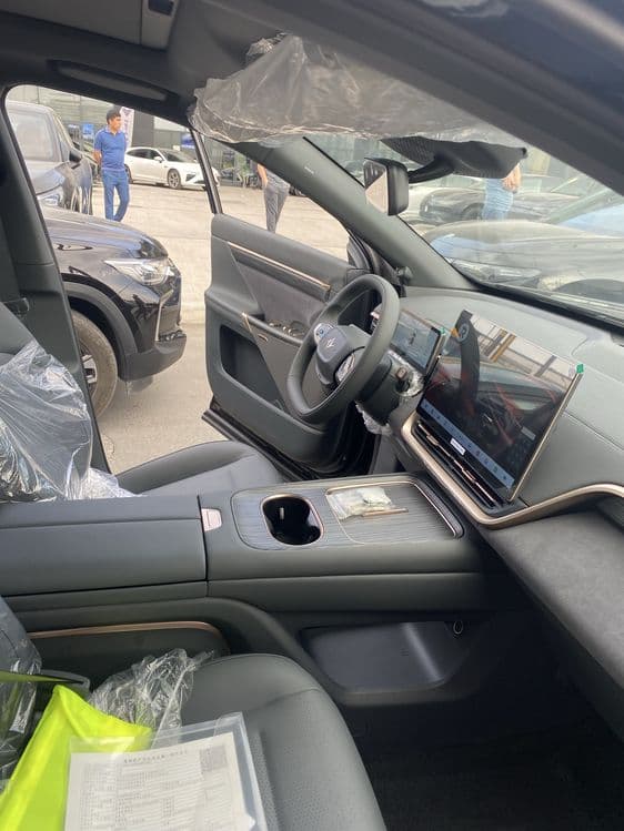 Dongfeng 008 EP 210 Ultra 2026 — 5