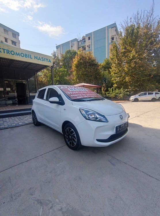 Changan ben ben e-star — 1