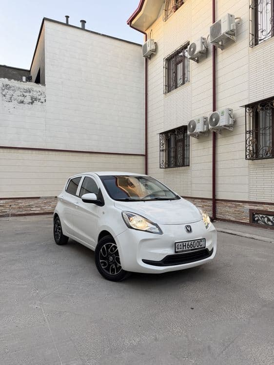 Changan ben ben e-star ev — 1