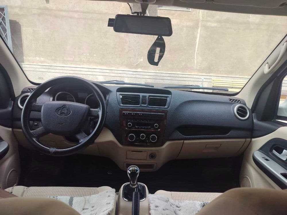 Минивен Changan G10 — 5