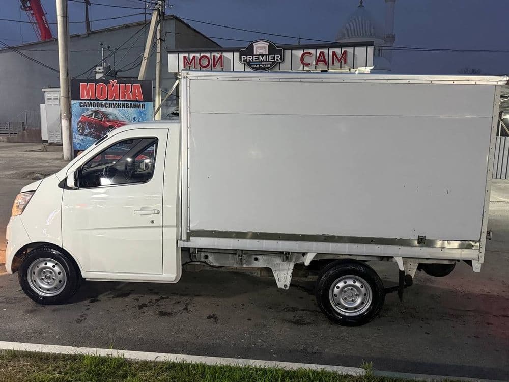 CHANGAN Yuk Furgon — 1