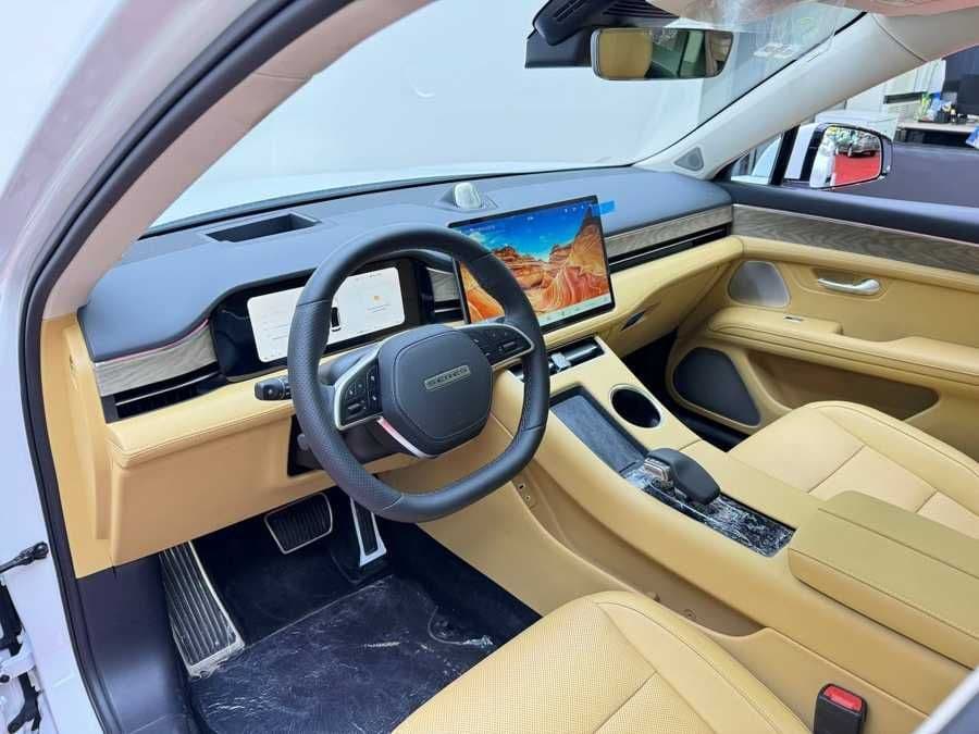 Seres m5 awd full naqd va halol nasiya — 2
