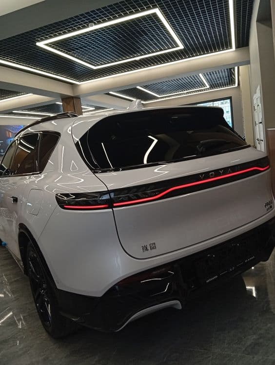 Voyah free premium erev suv SUV — 2