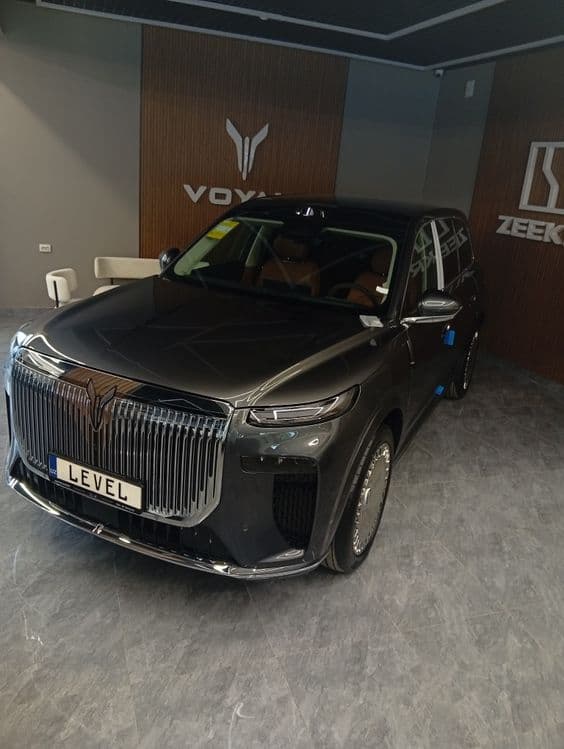 Voyah Taishan Max Plus 2026yil

Yoqilg'i turi: Plug-in Gibrid (Benzin — 2
