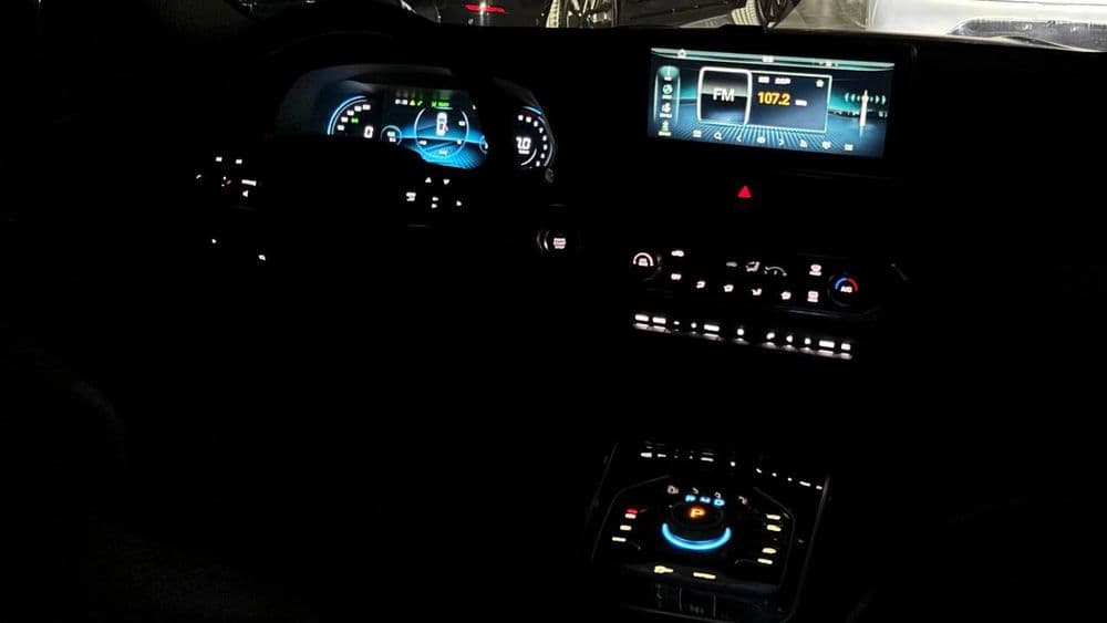 Jetour X70 electrocar — 6