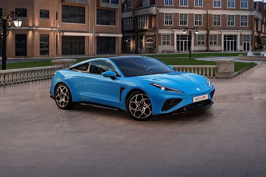 Neta GT AWD 2 Engine 580 klm 3.7 sec