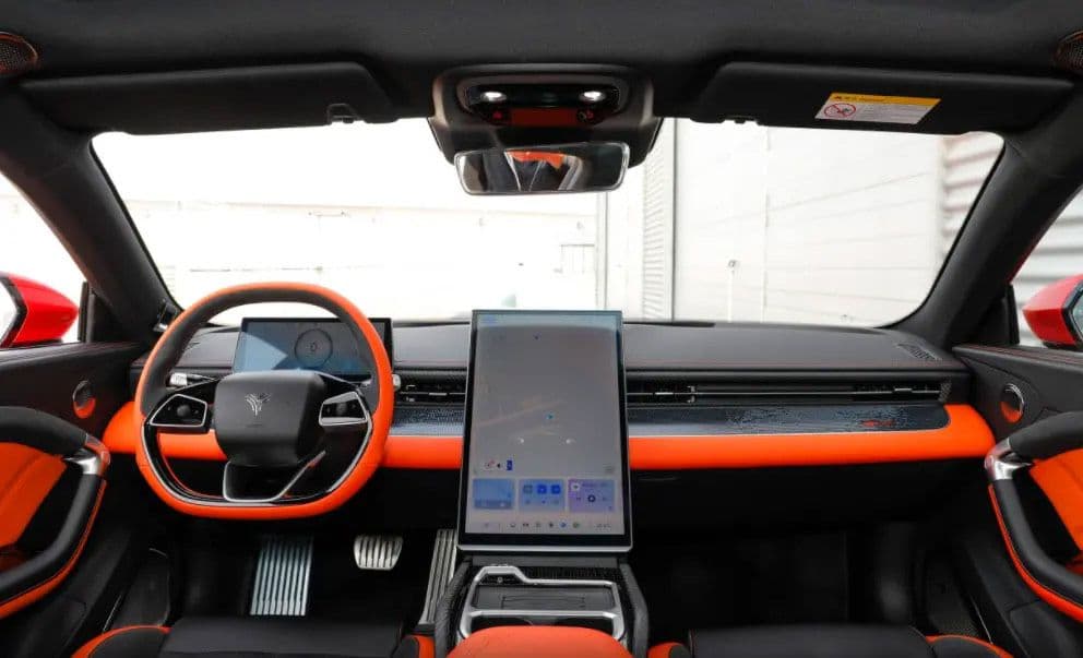 Neta GT AWD 2 Engine 580 klm 3.7 sec — 8