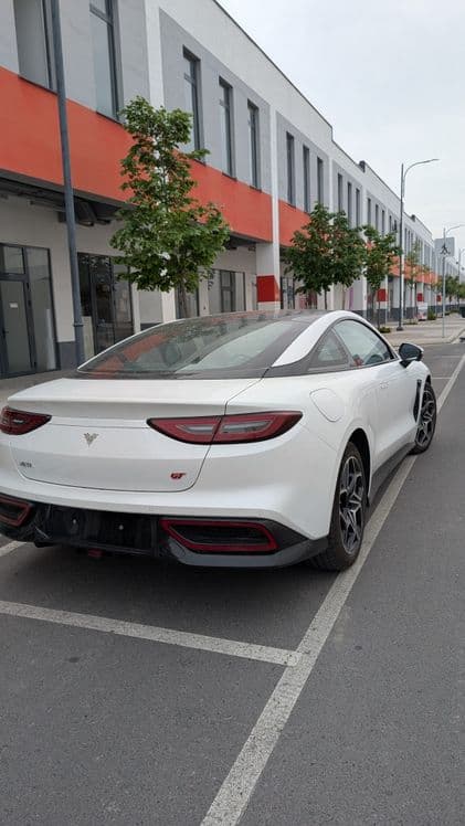 Neta gt 2024 AWD 3.7s — 3