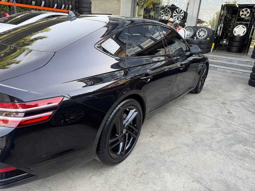 GENESIS G80 black edition full — 4