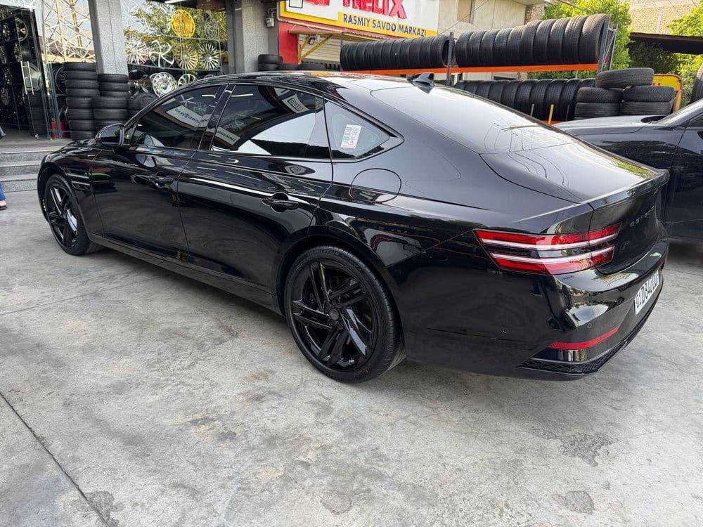 GENESIS G80 black edition full — 5