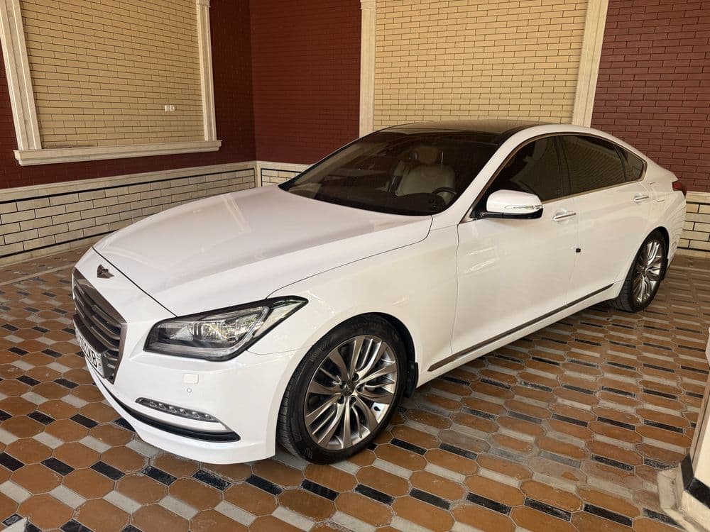Genesis G80 2014 yil — 2