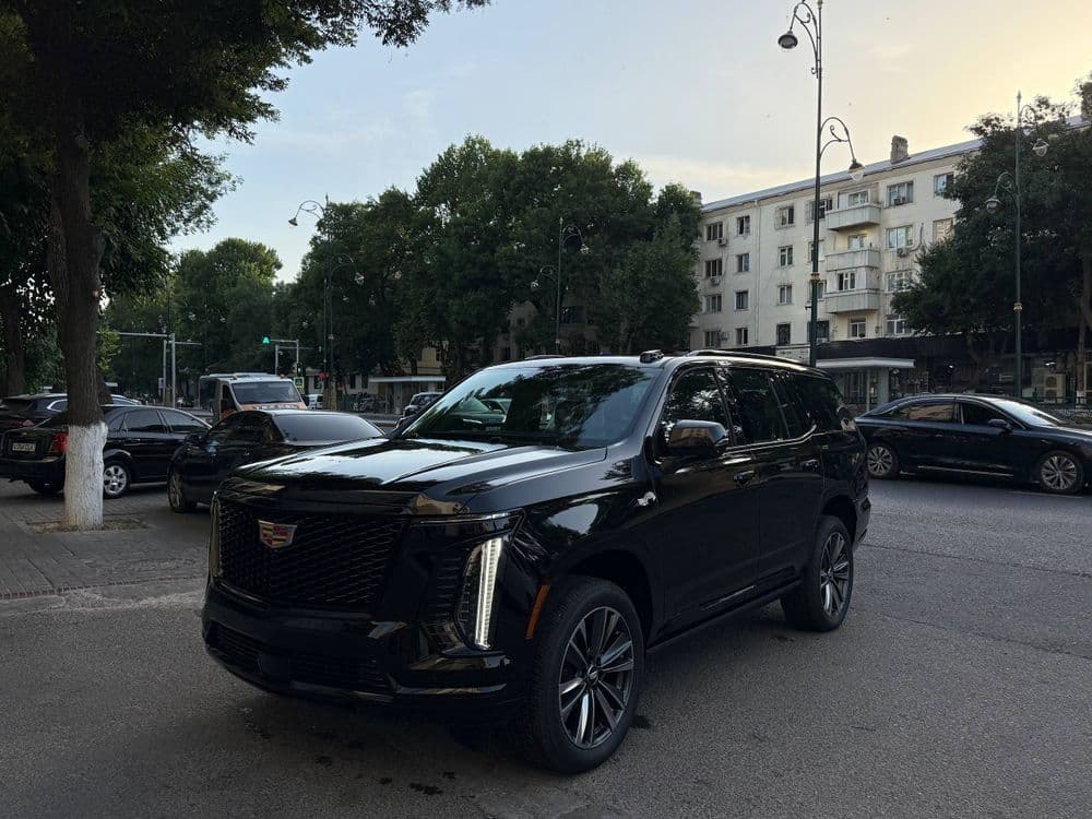 Cadillac Escalade  sport насия. савдога. берилади. — 1