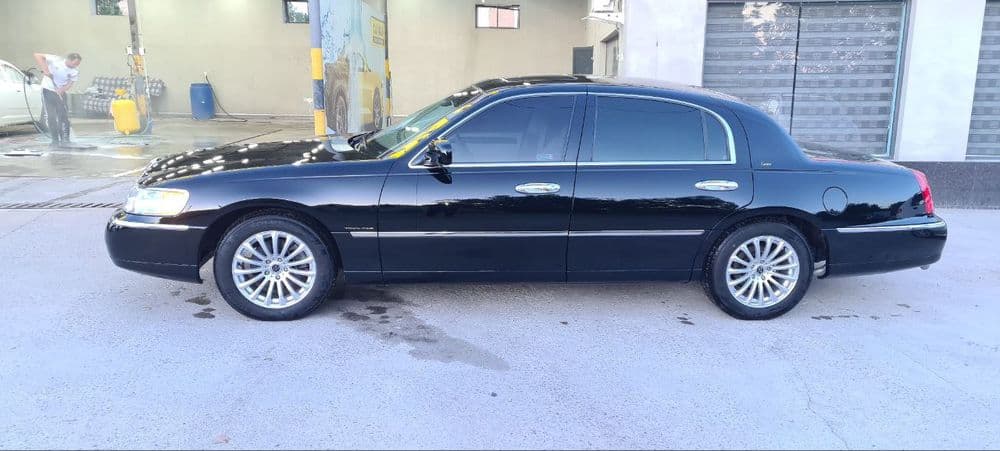 LINCOLN сотилади 1998 — 4