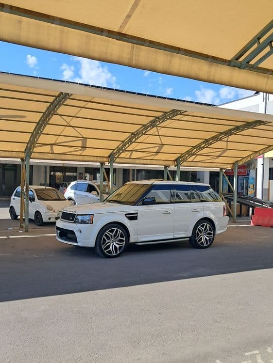 Rang Rover  supercharged 5litr — 4