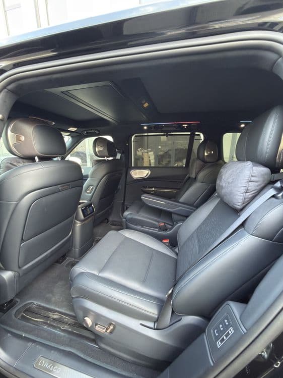LYNK & CO 900  2 TURBO 4WD — 4