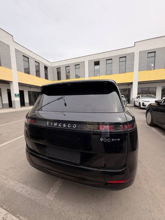 Lynk&co 900 2l turbo — 3