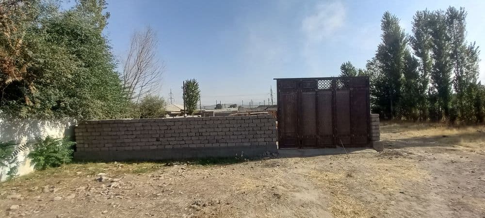 Узим богда 6сотих учаска сотилади 1 сотхи 2500$ — 1