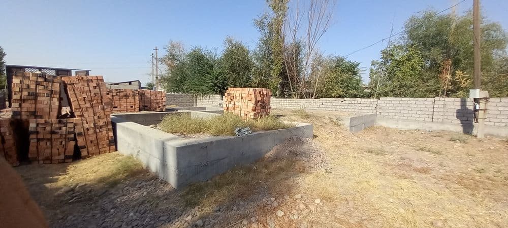 Узим богда 6сотих учаска сотилади 1 сотхи 2500$ — 5