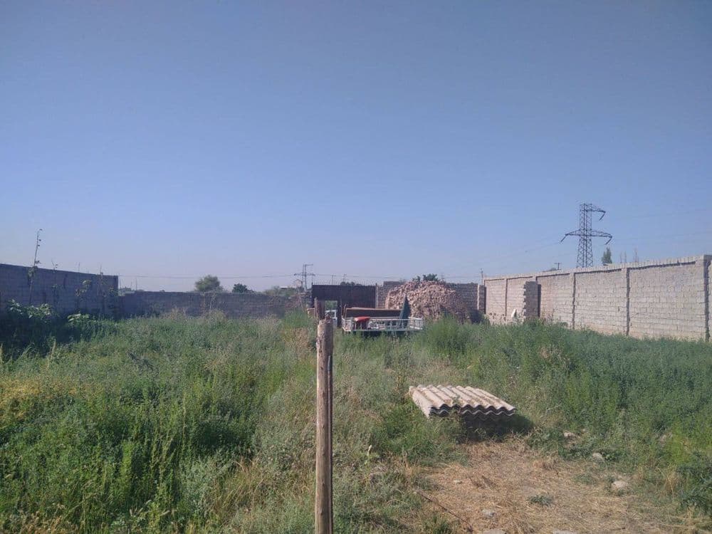 Nazarbeda 8 sotix yer sotlad — 1