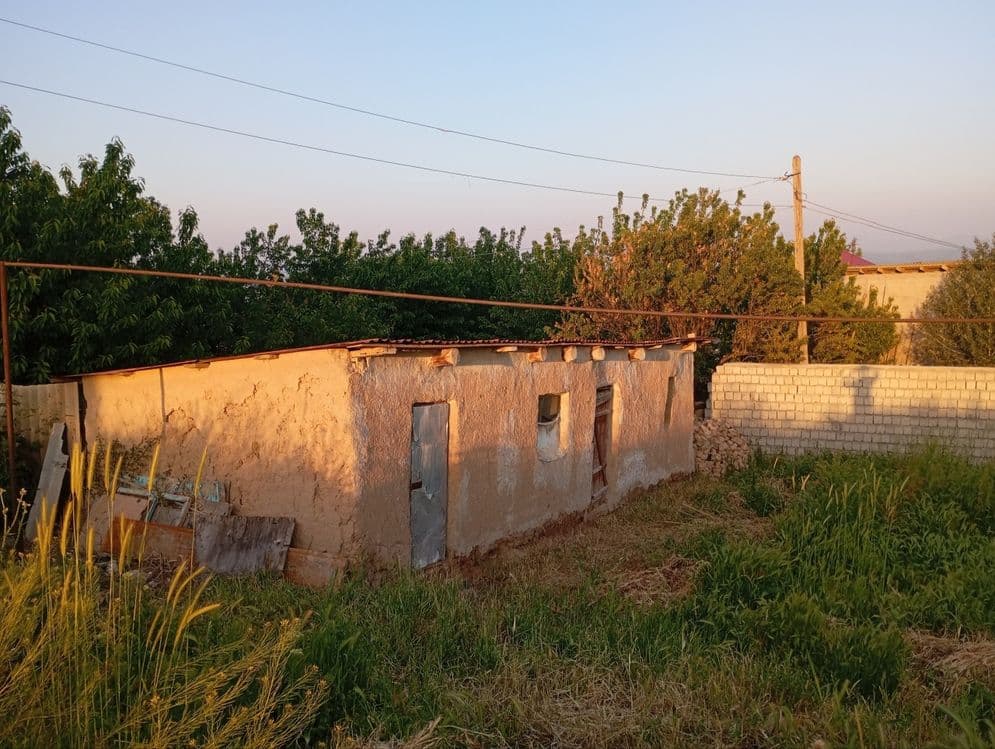 Срочно йер сотилади 1.7сотих — 3