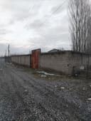 yer sotiladi 4 sotigi bolinip