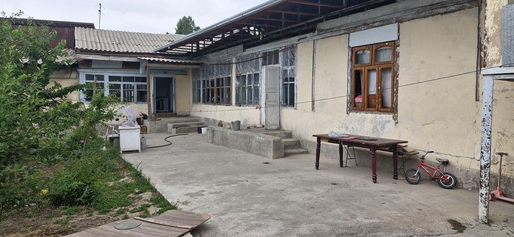 СРОЧНО...  Продается участок яшнабадский район 8.3 соток. 20000$ за со — 4