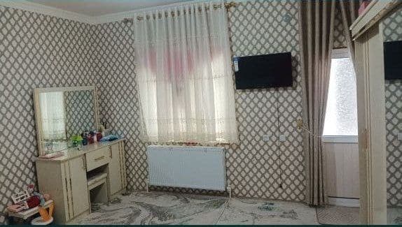 Arzon xovli Nurafshonda 2 sotix 4 xonali uy sotiladi. — 1