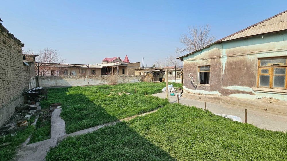Bekobodda 5,2 sotix yer sotiladi, masjid yaqinida/Продаётся участок — 1