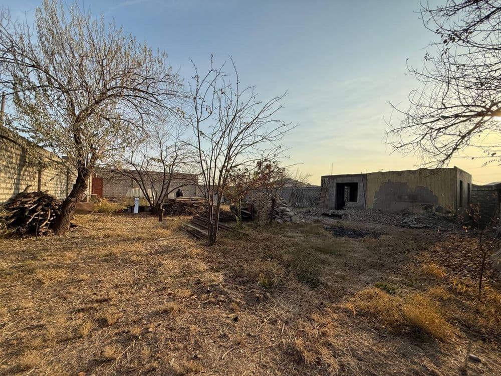 Nazarbek da yer sotiladi 6+2 sotix — 5