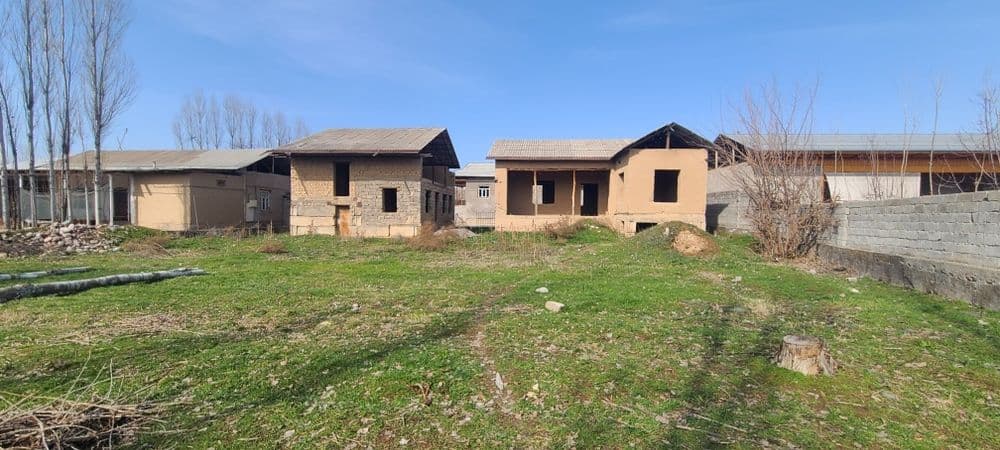 Срочно продаётся участок с времянкой — 6