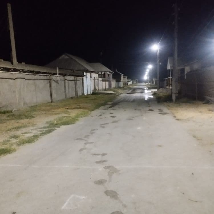 Uy sotiladi jami maidoni 14 sotik — 2