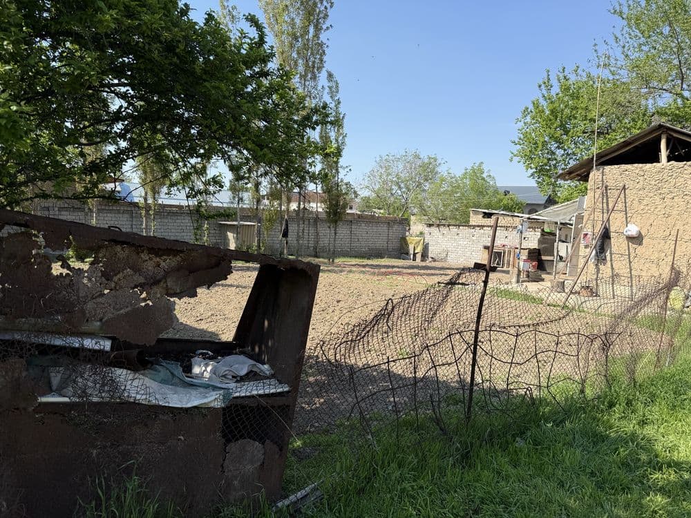 Йер сотилади 6 сотих , кахрамон шойим коприда — 4