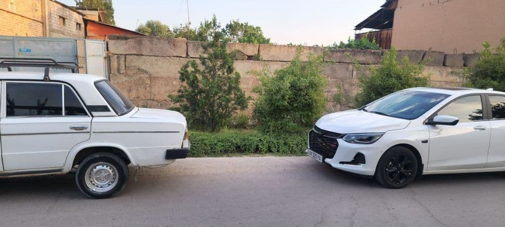 Yer uchastka sotiladi 4sotix +2sotix zaxvati bor — 3