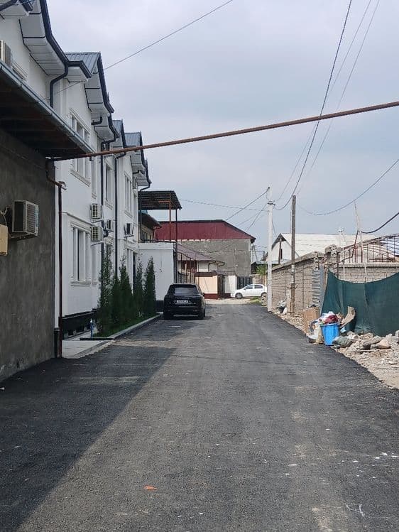 Продаётся земельный участок в махалле со всеми коммуникациями — 1