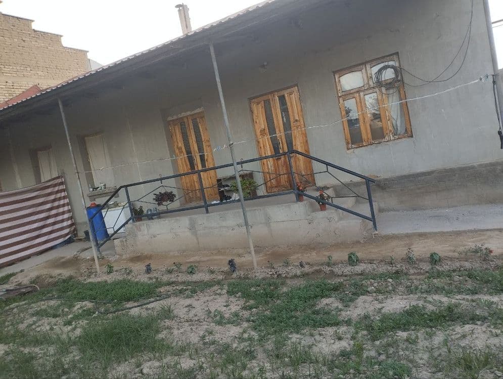 Keles fozilov yolida joylashgan 5.5 sotixlik ucaska sotlad — 3