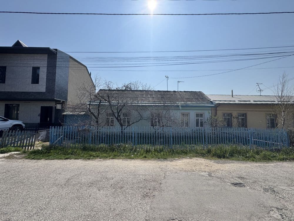 Продается земля 7,5 соток. Кибрай. Центр. — 1