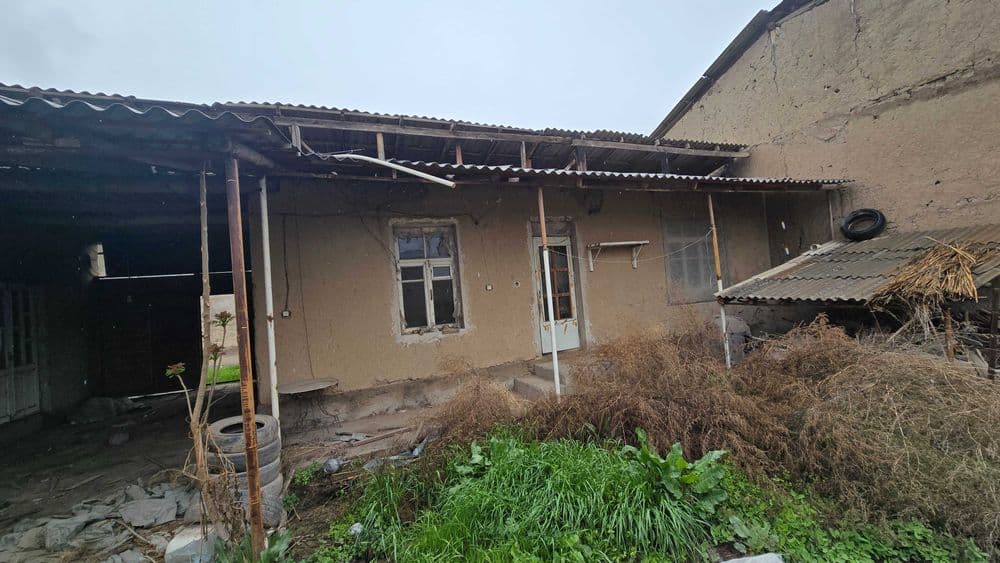 Qurilish uchastka uchun mojallanga yer sotiladi — 5
