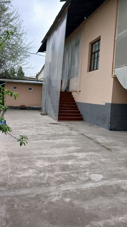 Sotiladi sergeli Bobur mahalla — 3