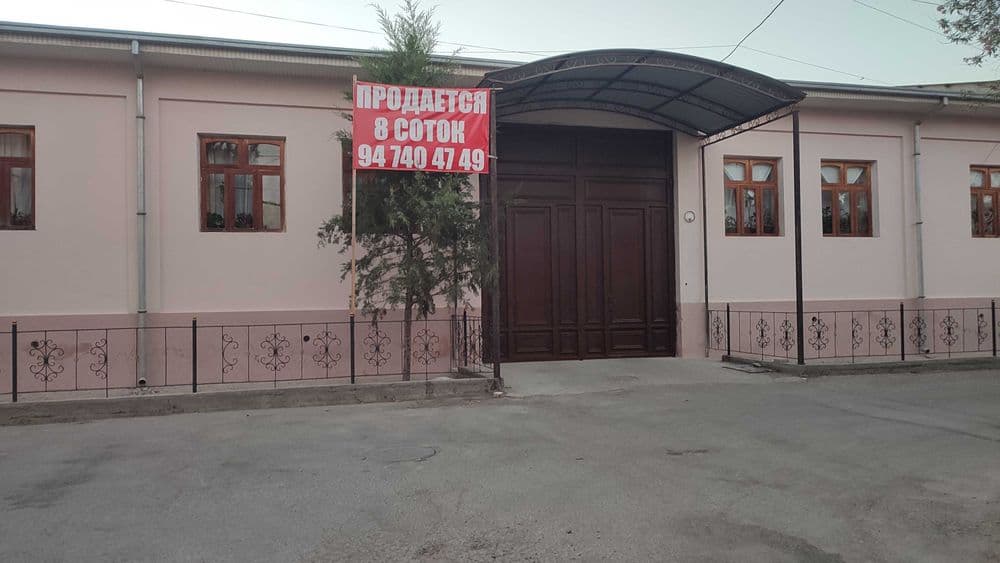Амир Темур 8 соток Сарбон Гулбог мах. Taraqqiyot кучаси — 1