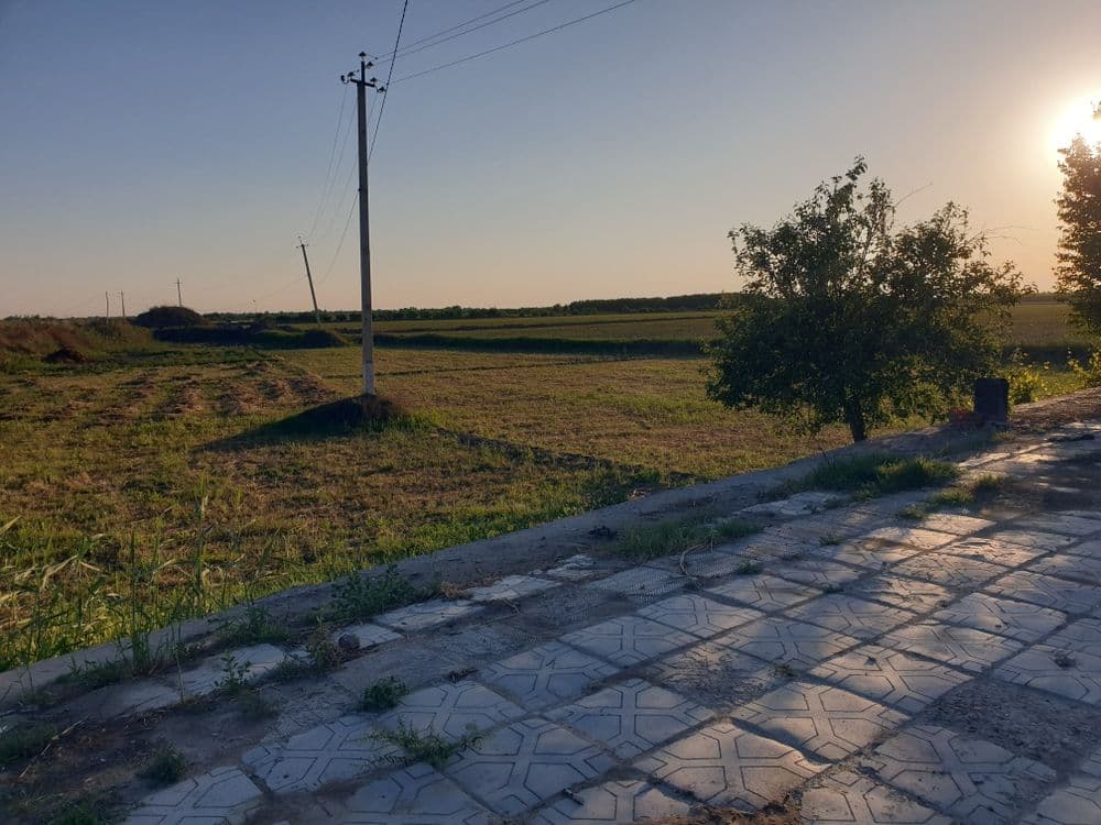Бино ер участкаси сотилади — 5