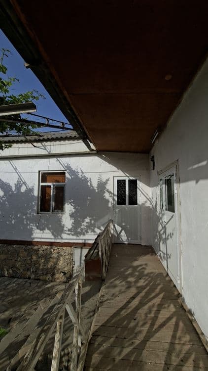 Uchastka sotiladi srochnaa — 4