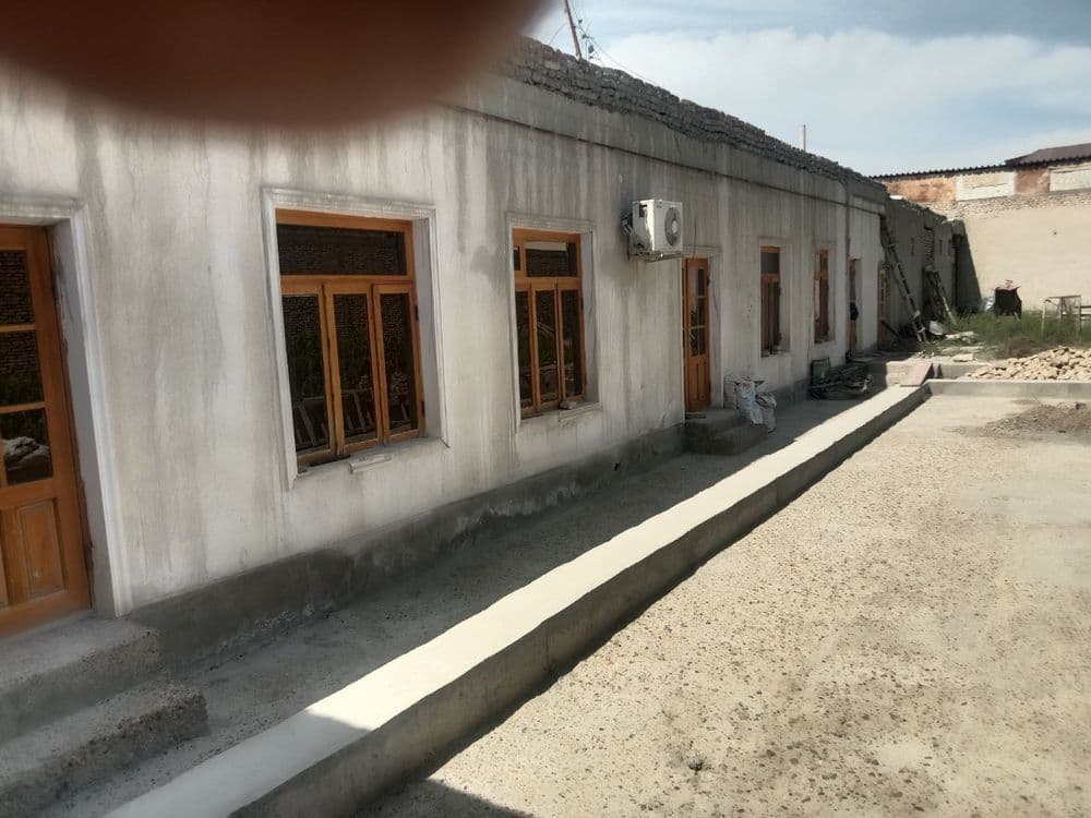 Yer maydoni sotiladi — 1
