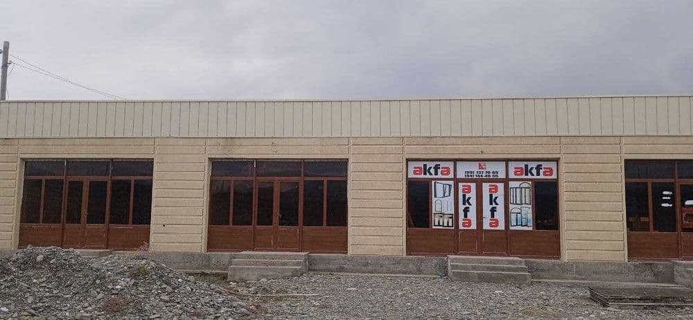 Yo‘l bo‘yida, qulay hududda joylashgan yangi qurilgan do‘konlar — 3