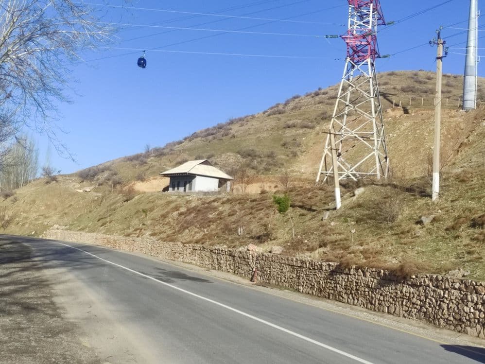 Miraki markazidan dacha va restaran uchun yer sotiladi srochni — 1