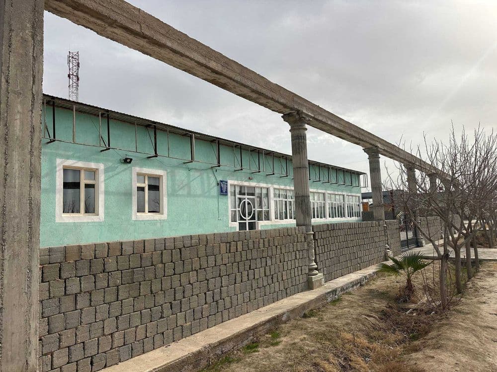 СРОЧНО  Чойхона сотилади  катта майдони билан Сув, свет, газ бор — 5
